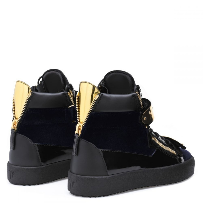 Giuseppe Zanotti Coby outlook