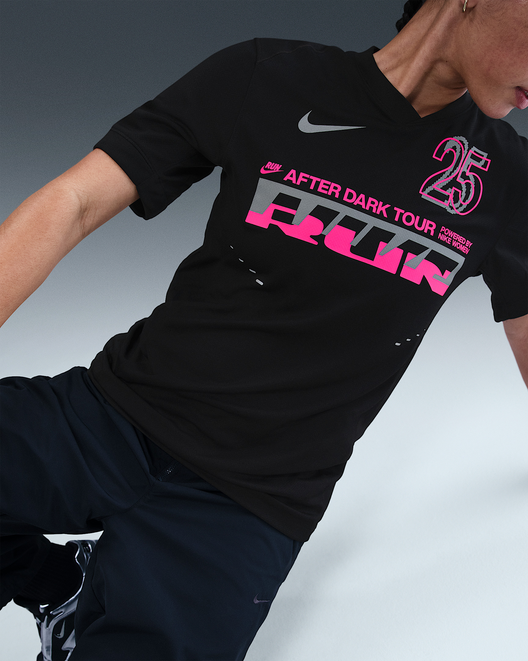 Nike Women's Dri-FIT Graphic Running Jersey - 3