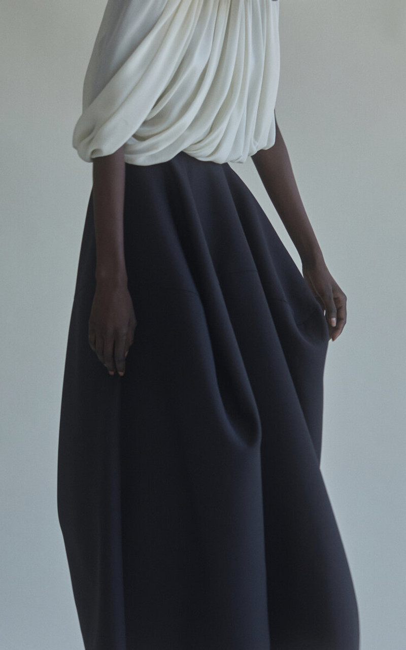 HEIRLOME Emilia Voluminous Silk-Wool Skirt black outlook