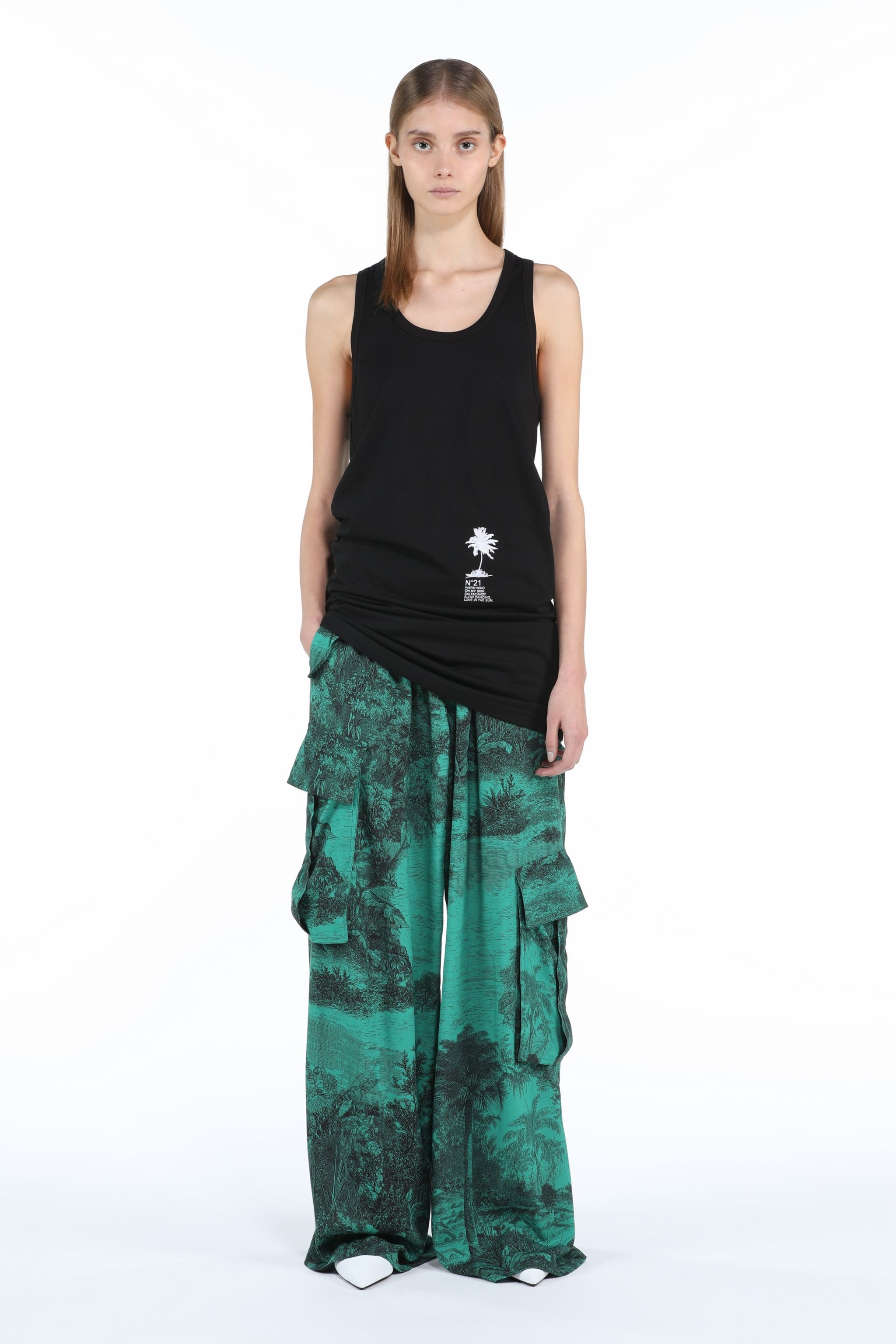 LANDSCAPE-PRINT CARGO TROUSERS - 4