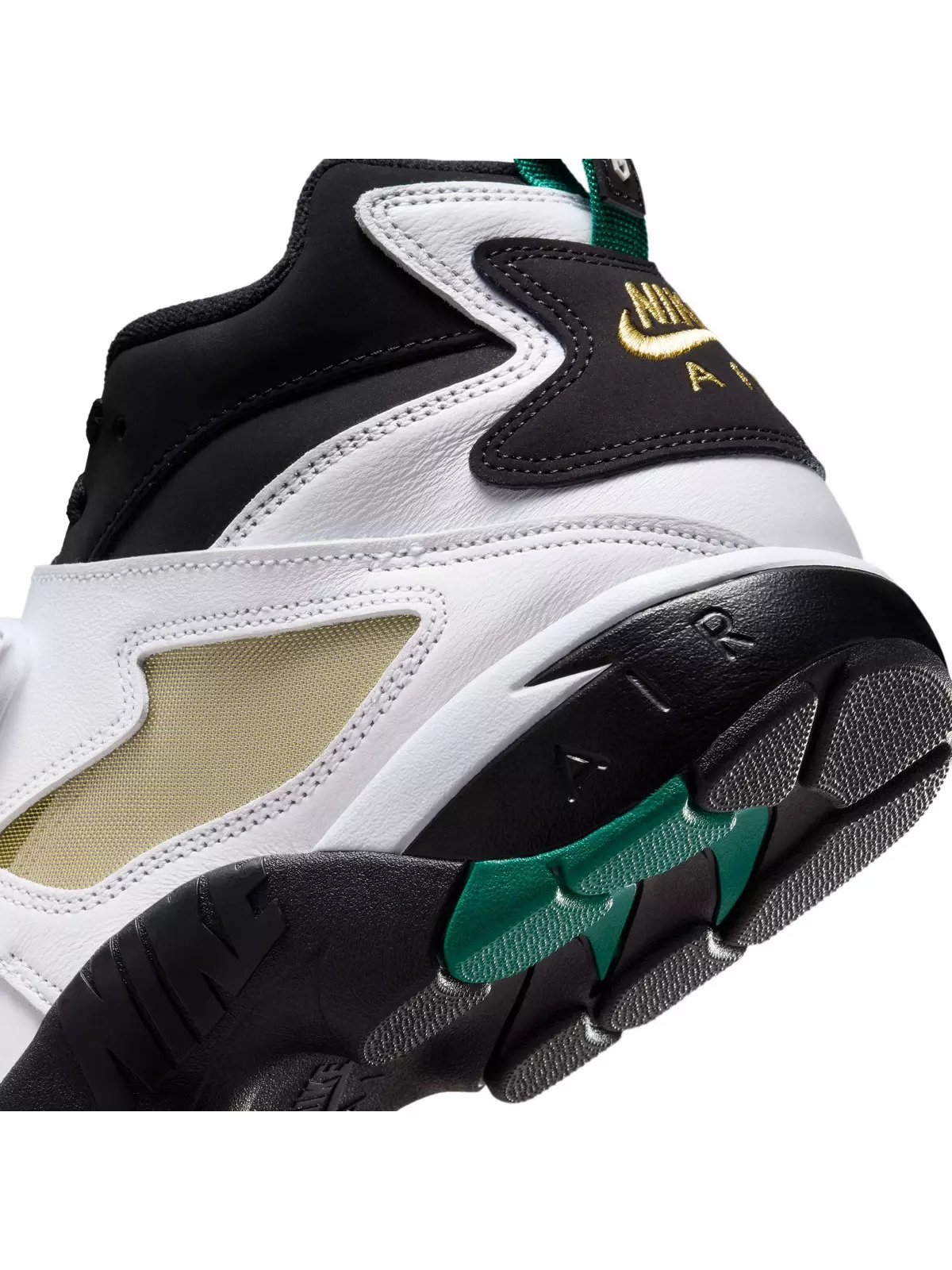 Air Diamond Turf '93 "Emerald" Men's Shoe - 6