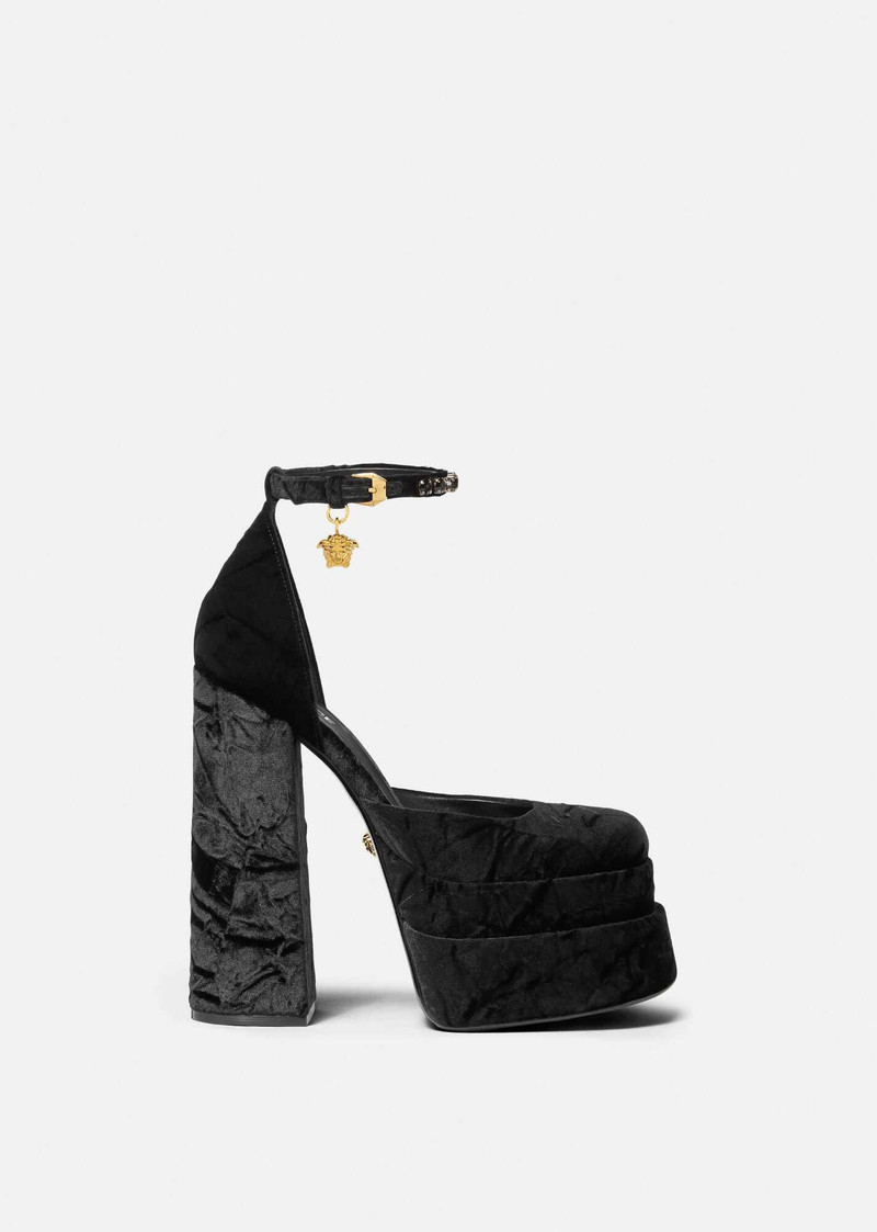 Medusa Aevitas Velvet Platform Pumps - 1