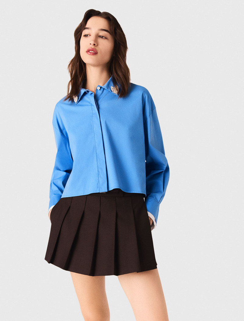 Shirt with removable jewellery 5