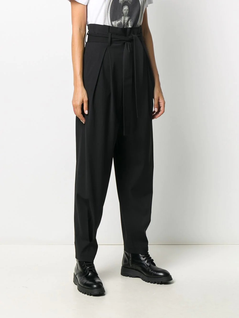 pleat-detail tapered trousers - 3