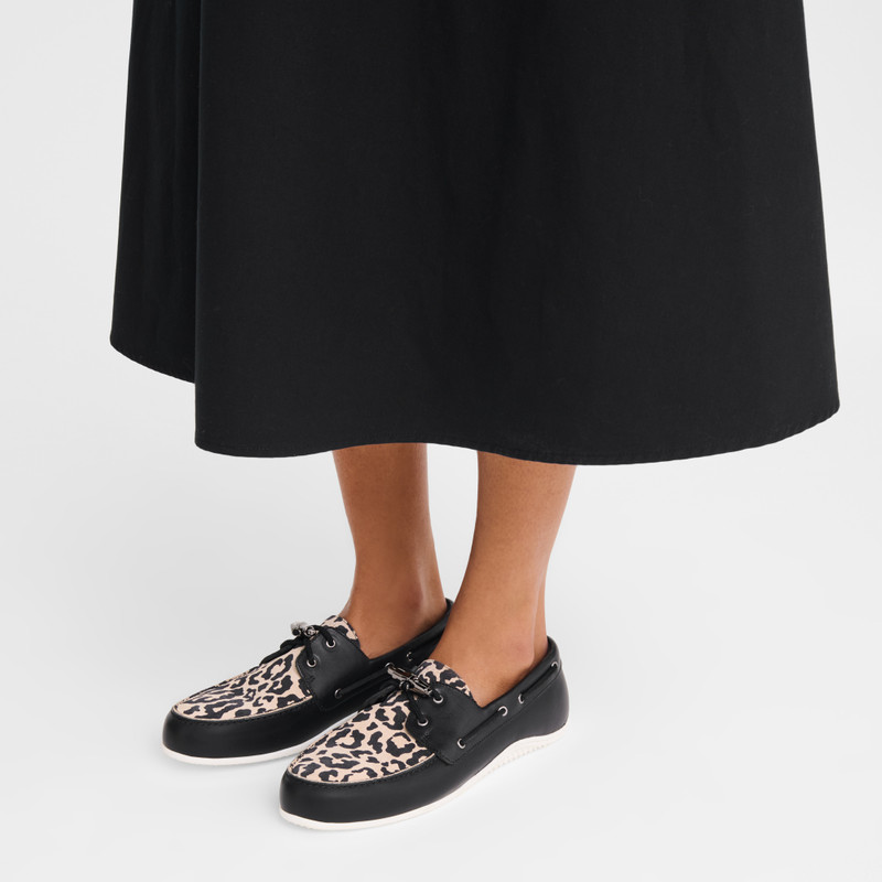 Longchamp Longboat Loafer outlook