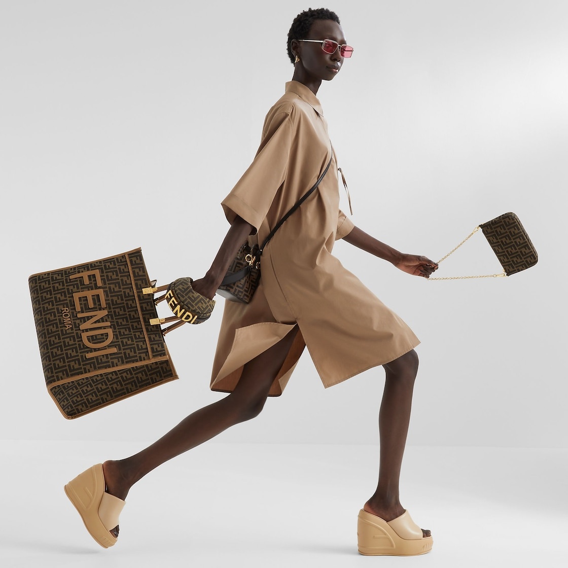FENDI Baguette Pouch | REVERSIBLE