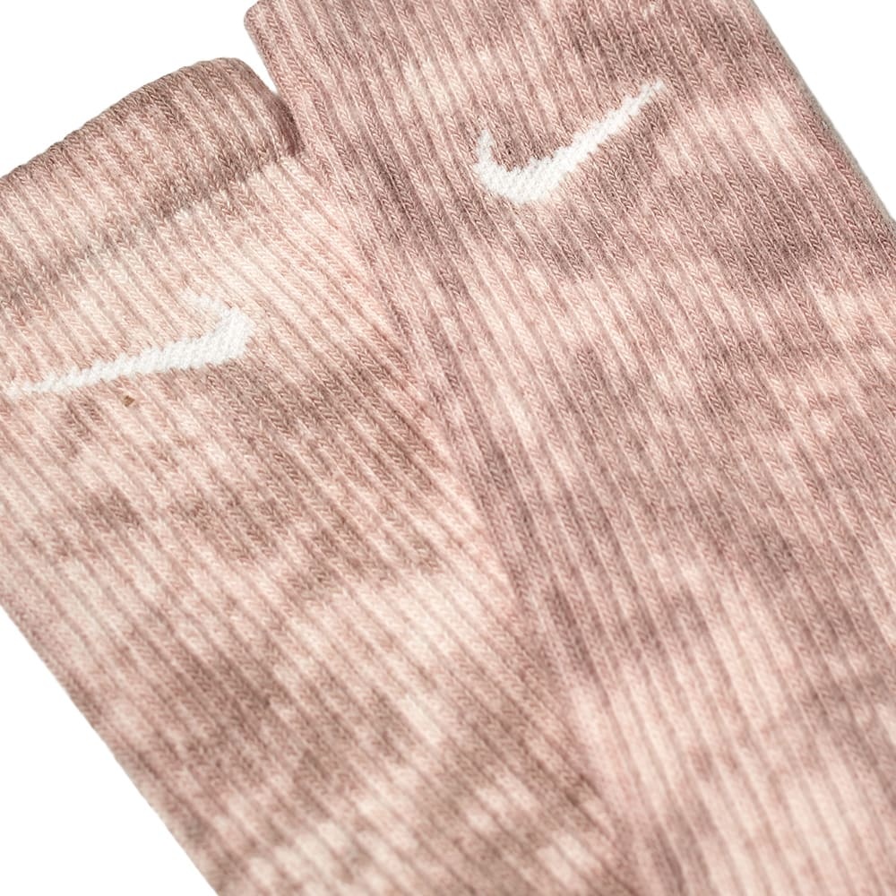 Nike NRG Essential Sock - 2