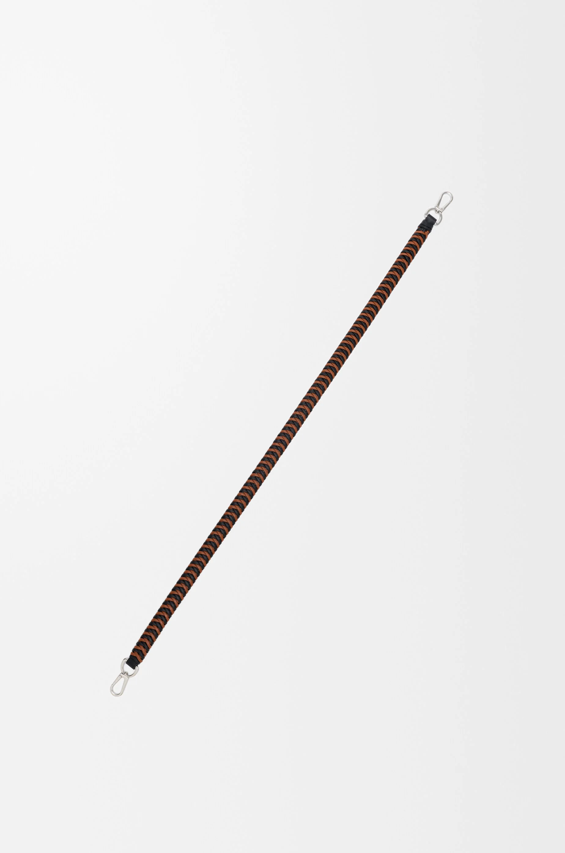 Woven strap in leather - 1