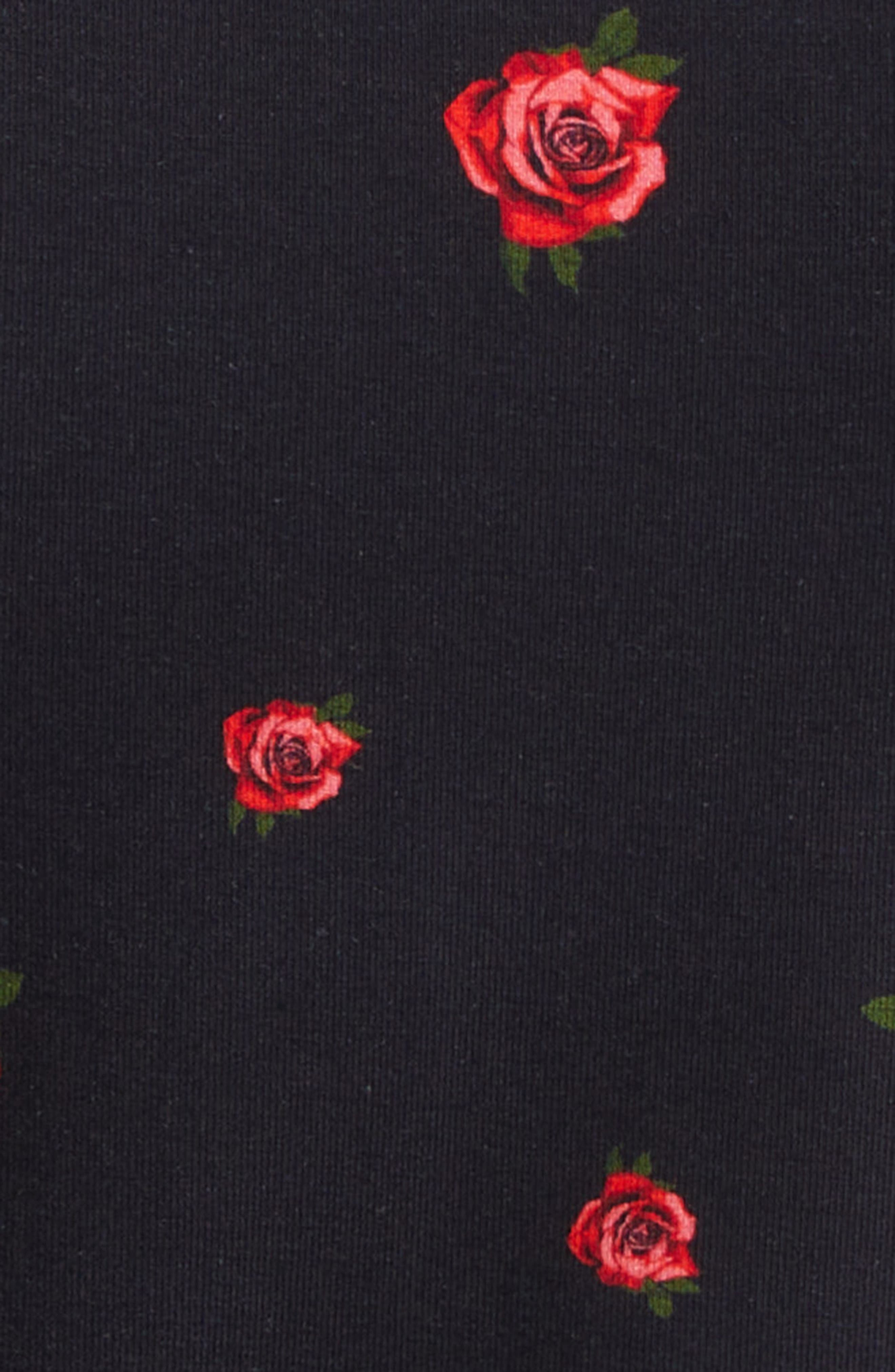 L'AGENCE Ressi Rose Print T-Shirt in Black/Red Rose Emb at Nordstrom - 6