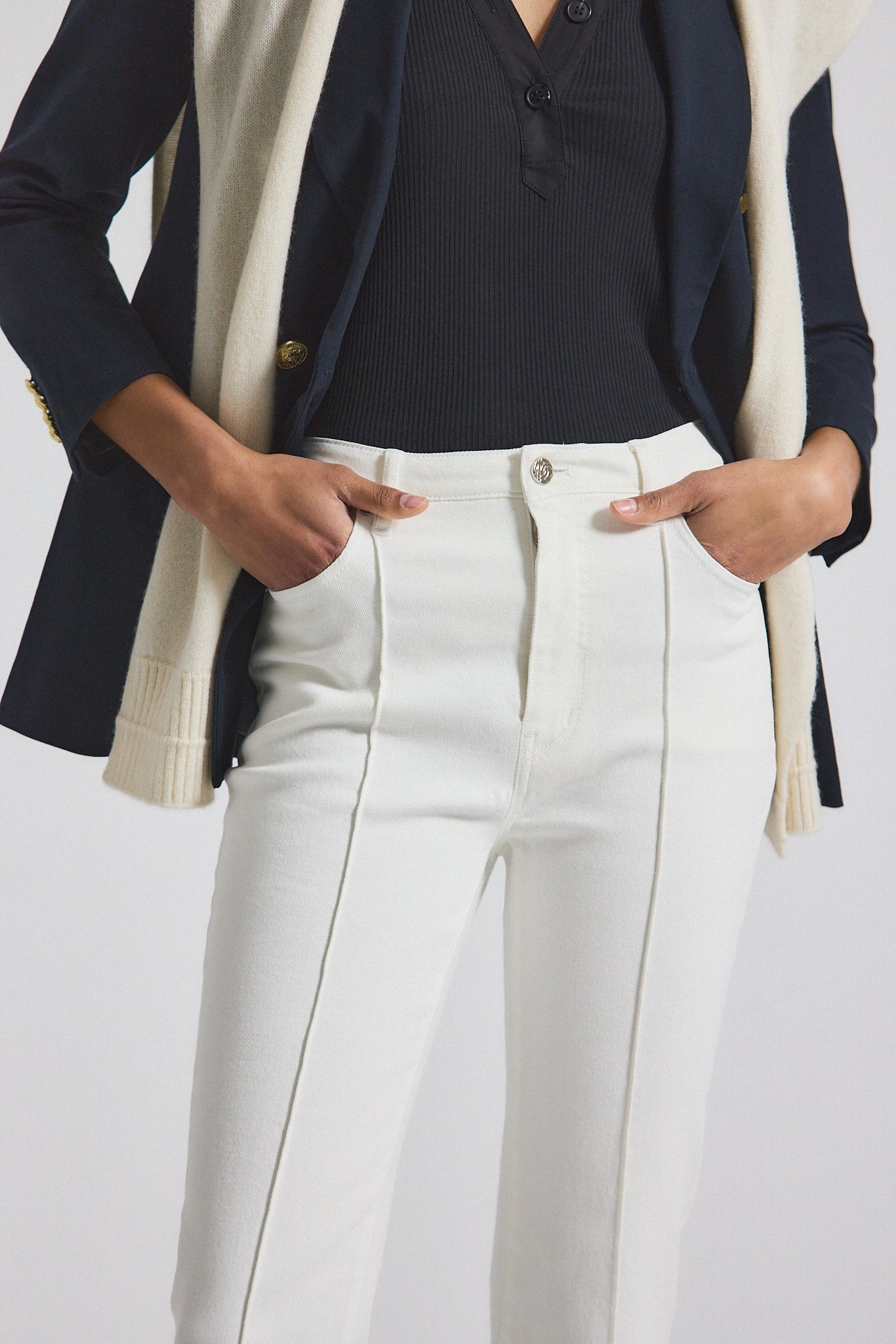 PERCE COMFORT STRETCH CROPPED JEAN WITH PINTUCK - 2
