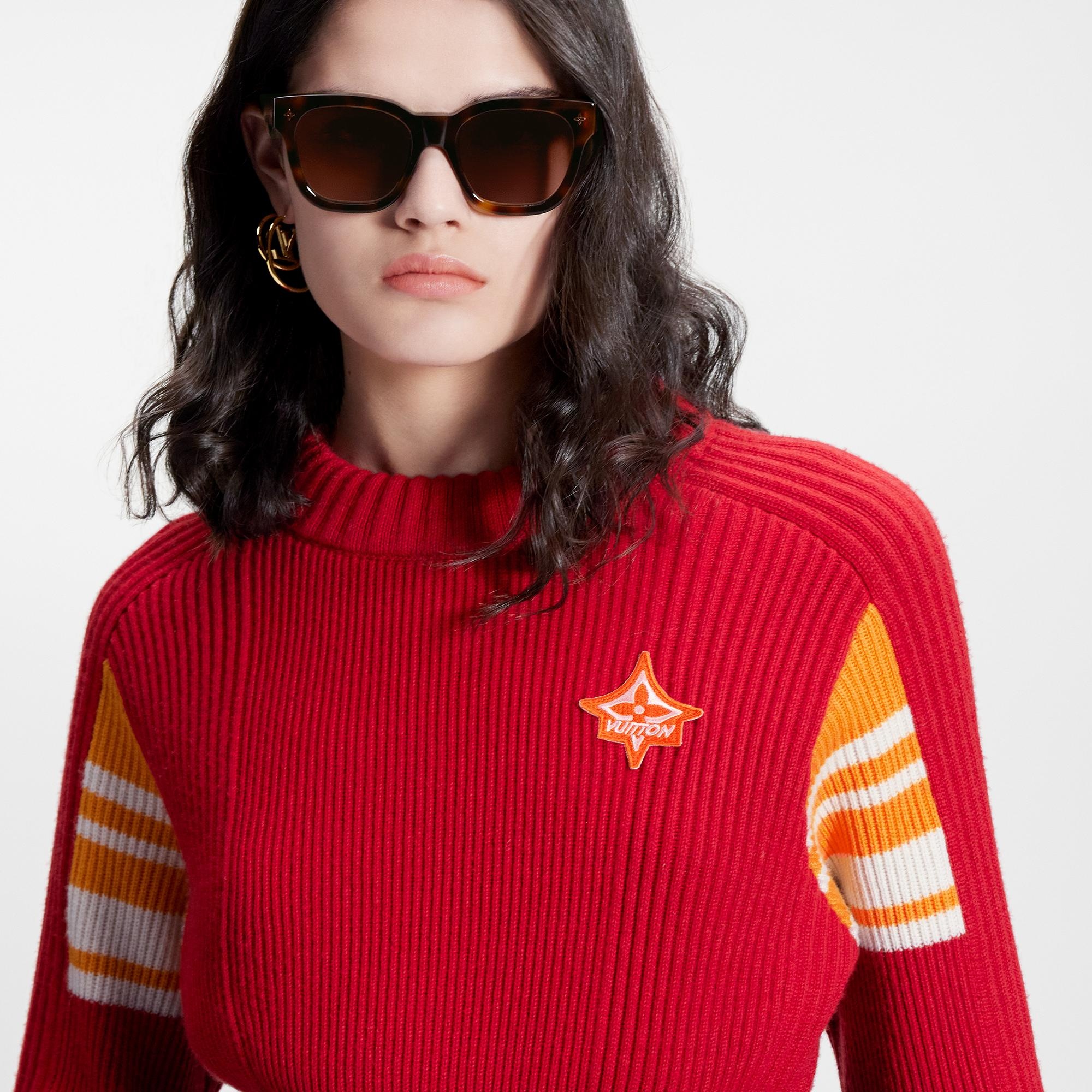Retro Style Ski Pullover - 4