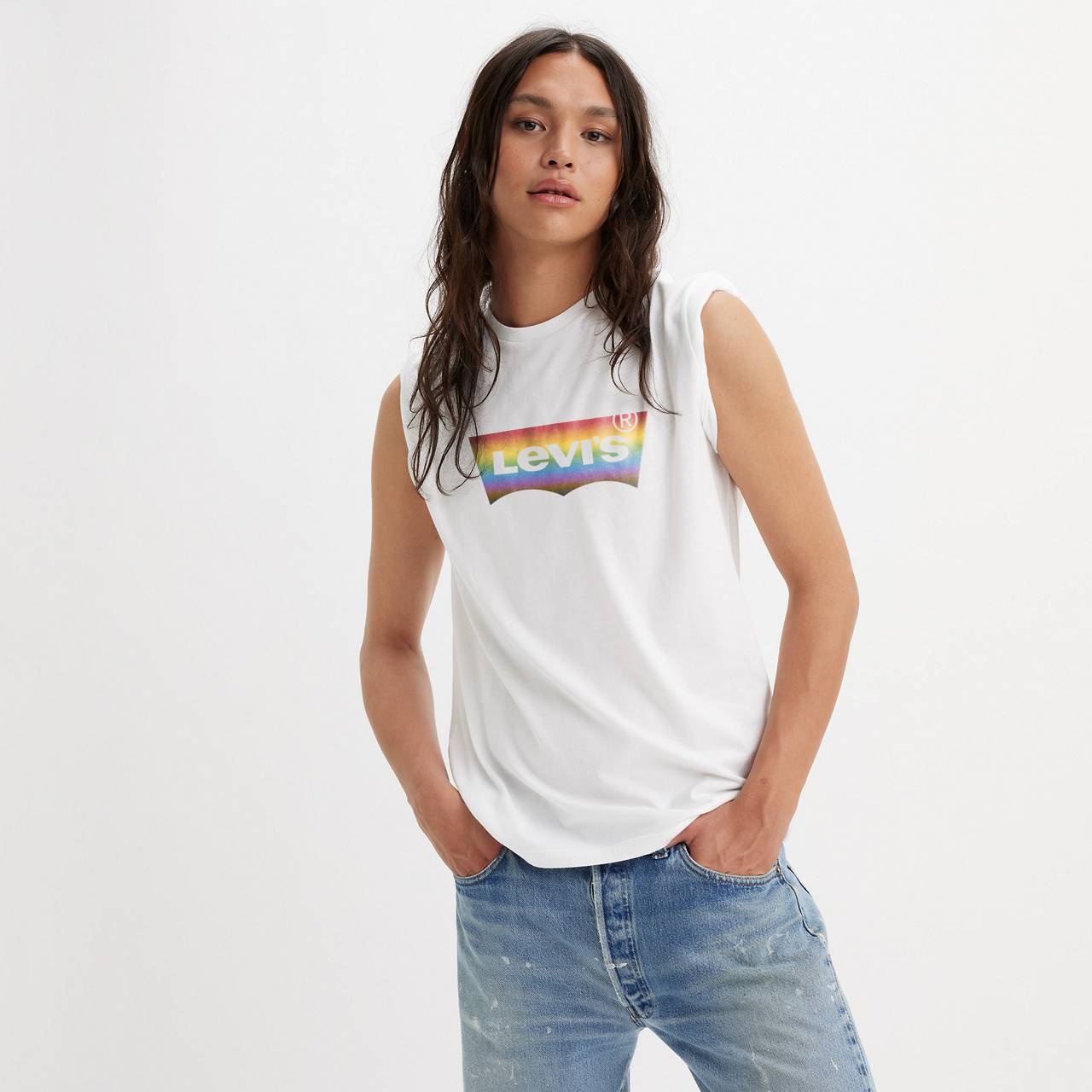 LEVI'S® PRIDE COMMUNITY TEE - 5