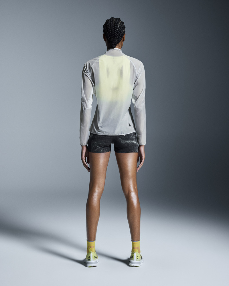 On Zero Jacket outlook