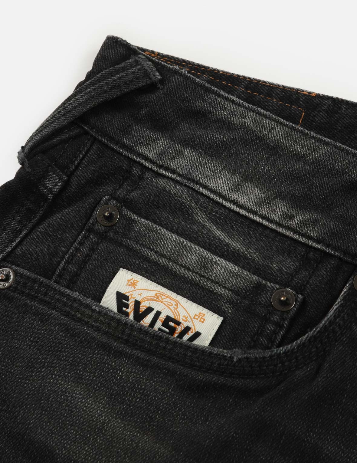 SEAGULL APPLIQUÉ EMBROIDERY AND GODHEAD PRINT
RELAX FIT DENIM SHORTS - 9