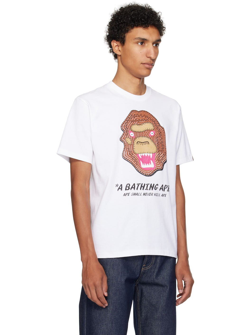 White Embroidery Style Souvenir Logo T-shirt - 2