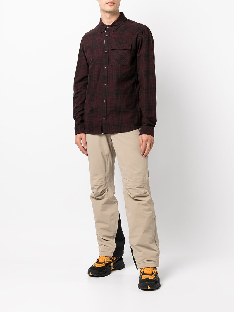 Aztech Mountain Loge Peak Ski checked shirt outlook