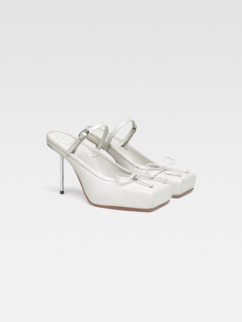 JACQUEMUS Les chaussures Ballet outlook
