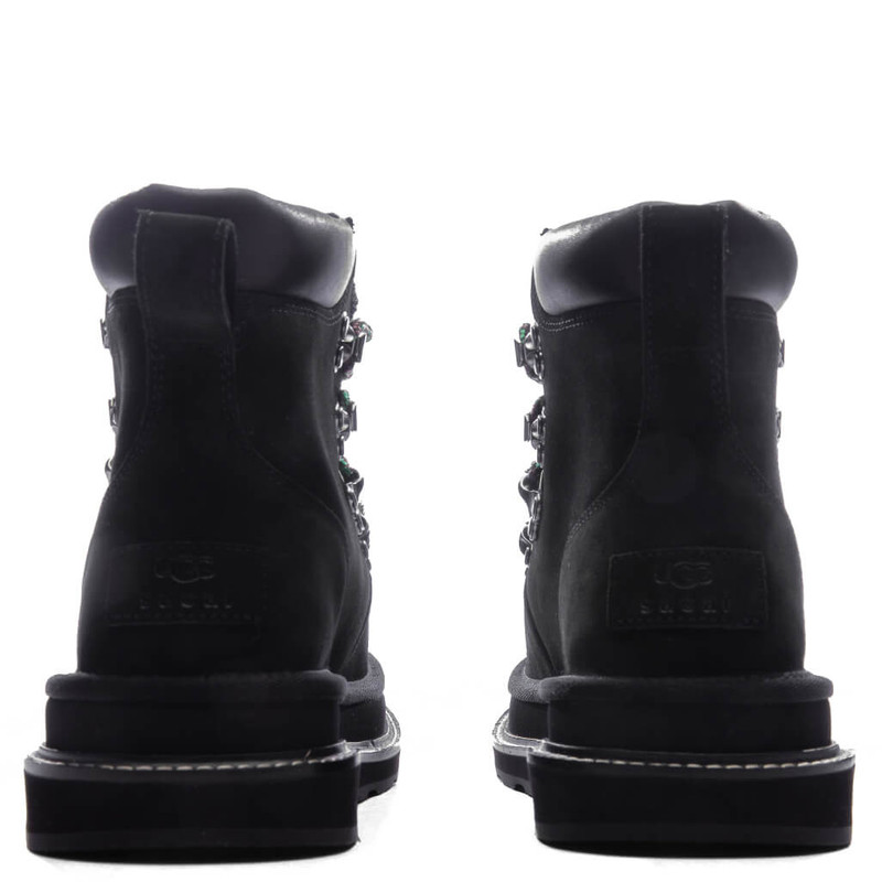 UGG UGG X SACAI WOMEN'S HIKER - BLACK outlook