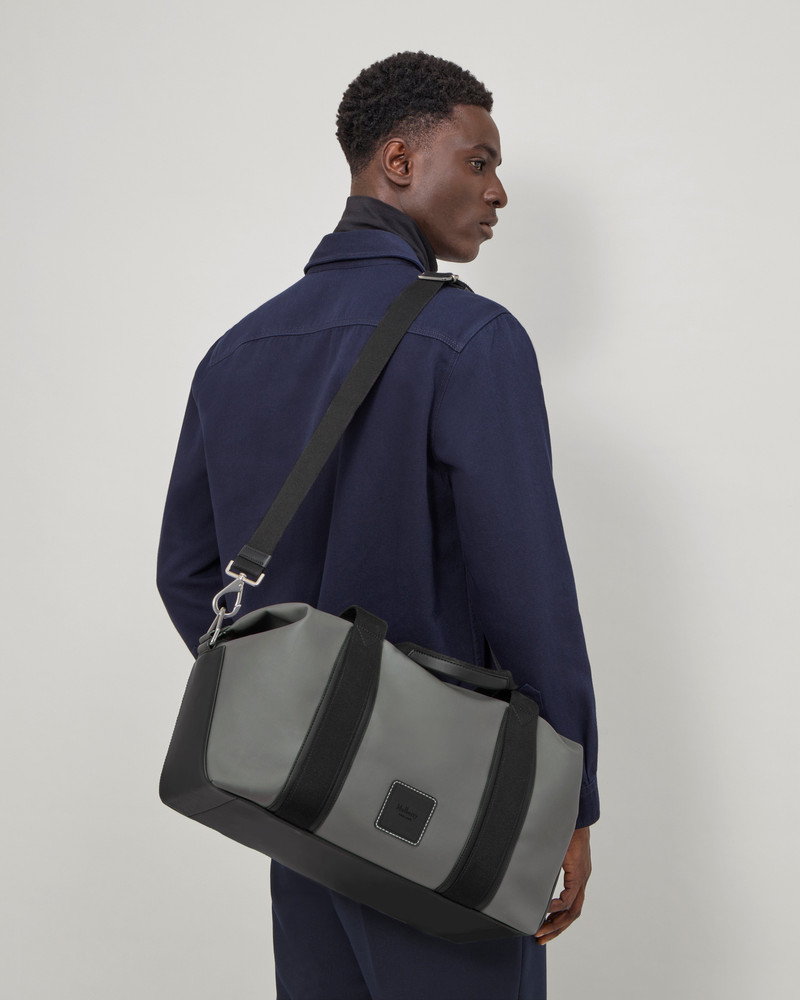 Mulberry Dalston Holdall
Asphalt & Black Coated Canvas & Rubberised Leather outlook