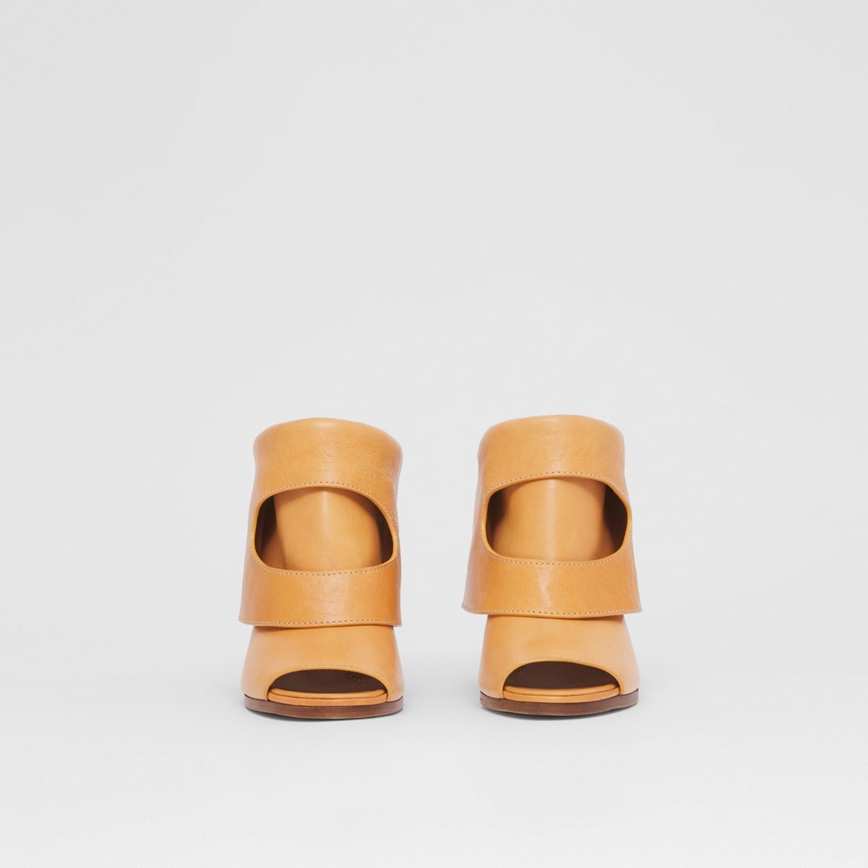 Porthole Detail Leather Peep-toe Boots - 5