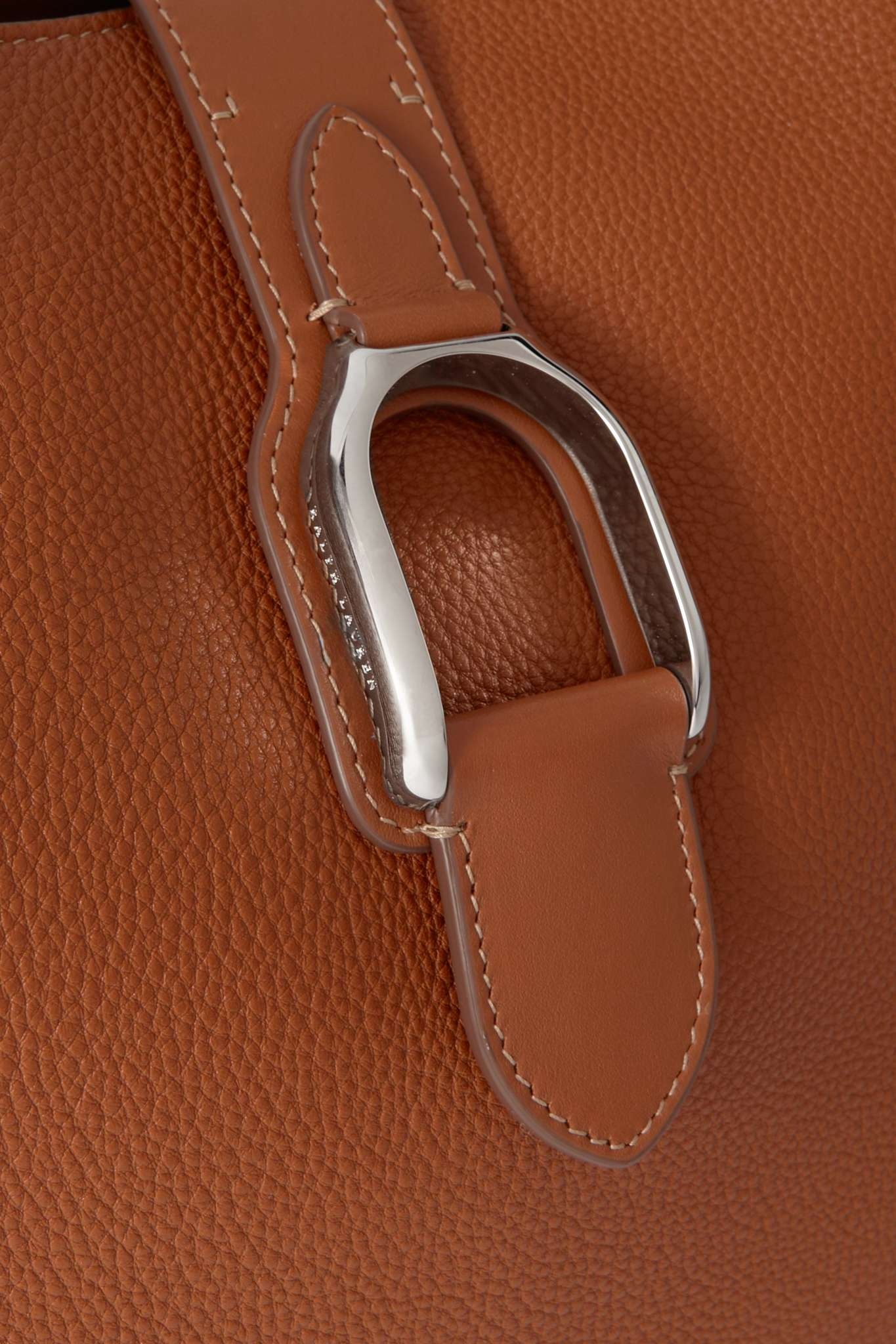 Welington medium textured-leather shoulder bag - 4