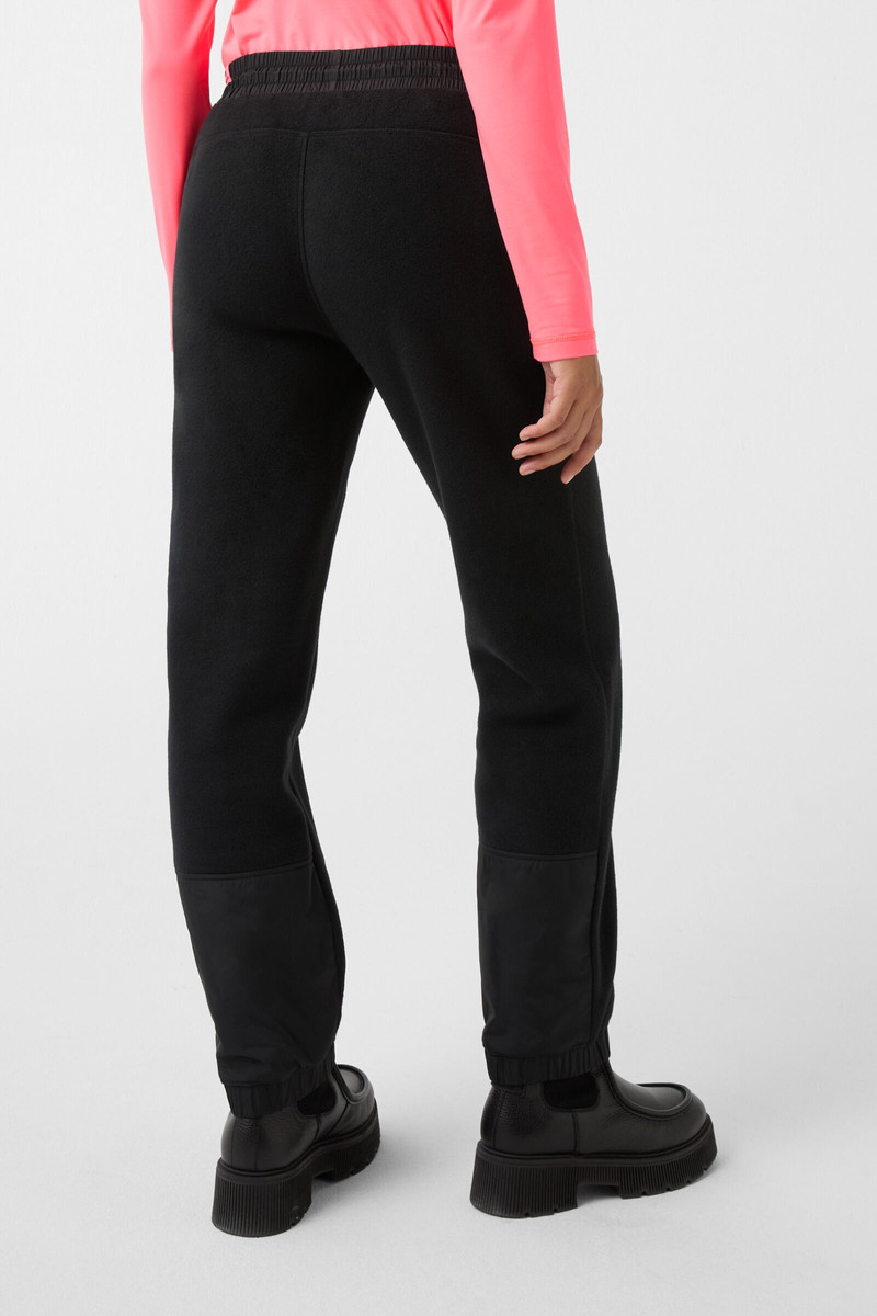 Eila Fleece pants in Black 3