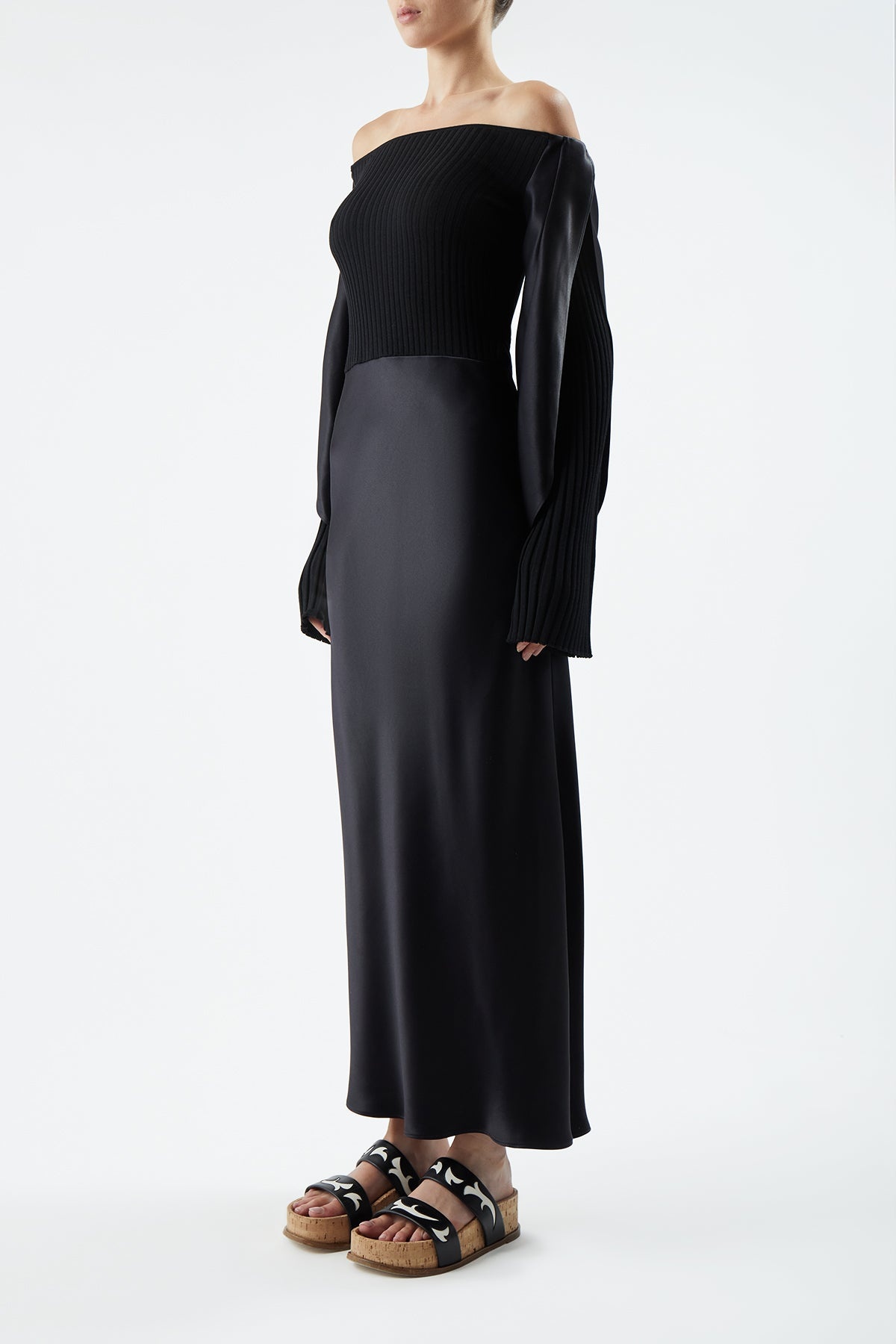 Gilman Dress in Cashmere and Silk - 4