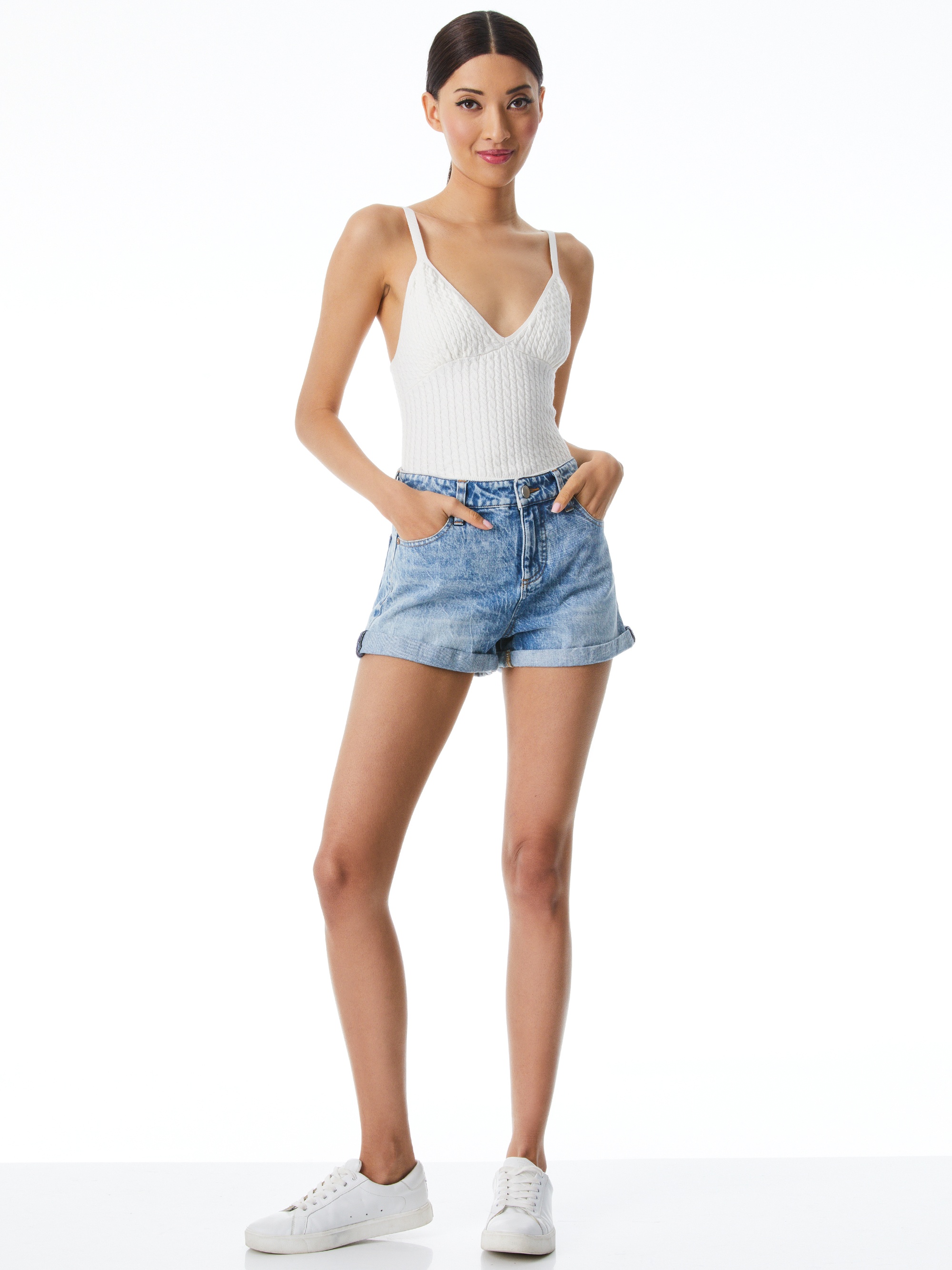 AMAZING HIGH RISE DENIM VINTAGE SHORT - 5