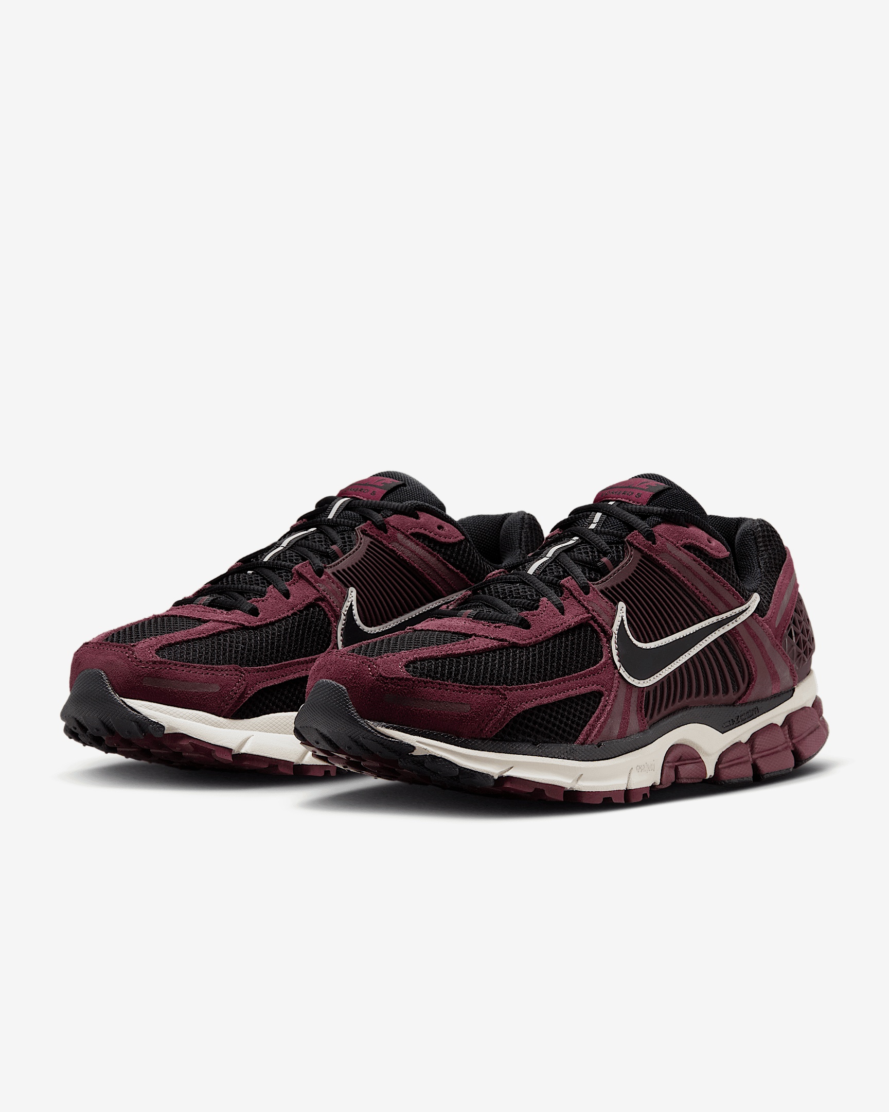 Nike Zoom Vomero 5 Men's Shoes - 5