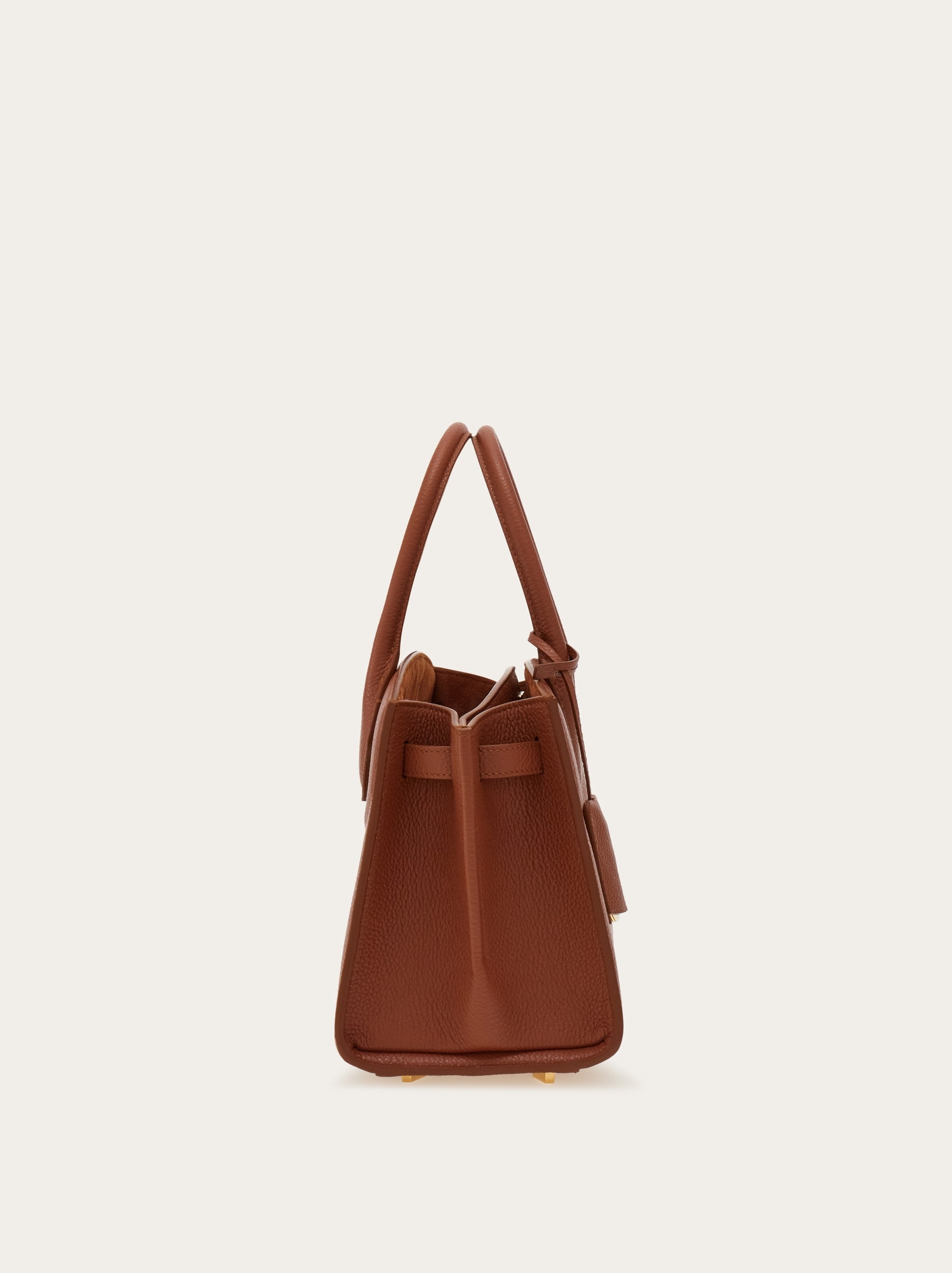 New Ferragamo Studio soft bag (M) - 4