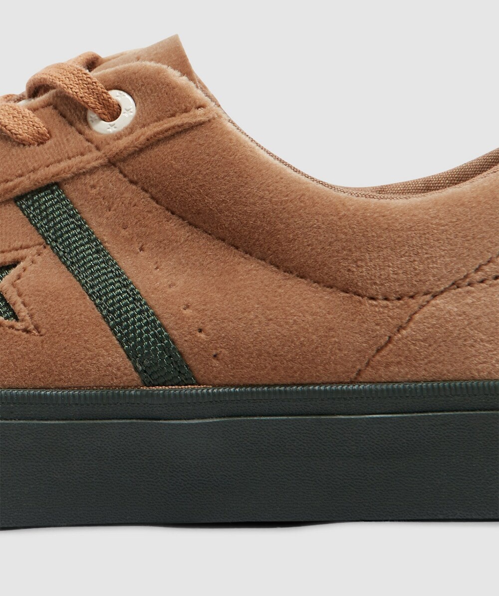 x Undefeated one star academy pro sneaker - 7