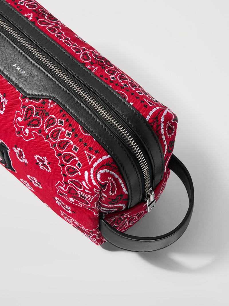 BANDANA EMBROIDERED DOPP KIT 3