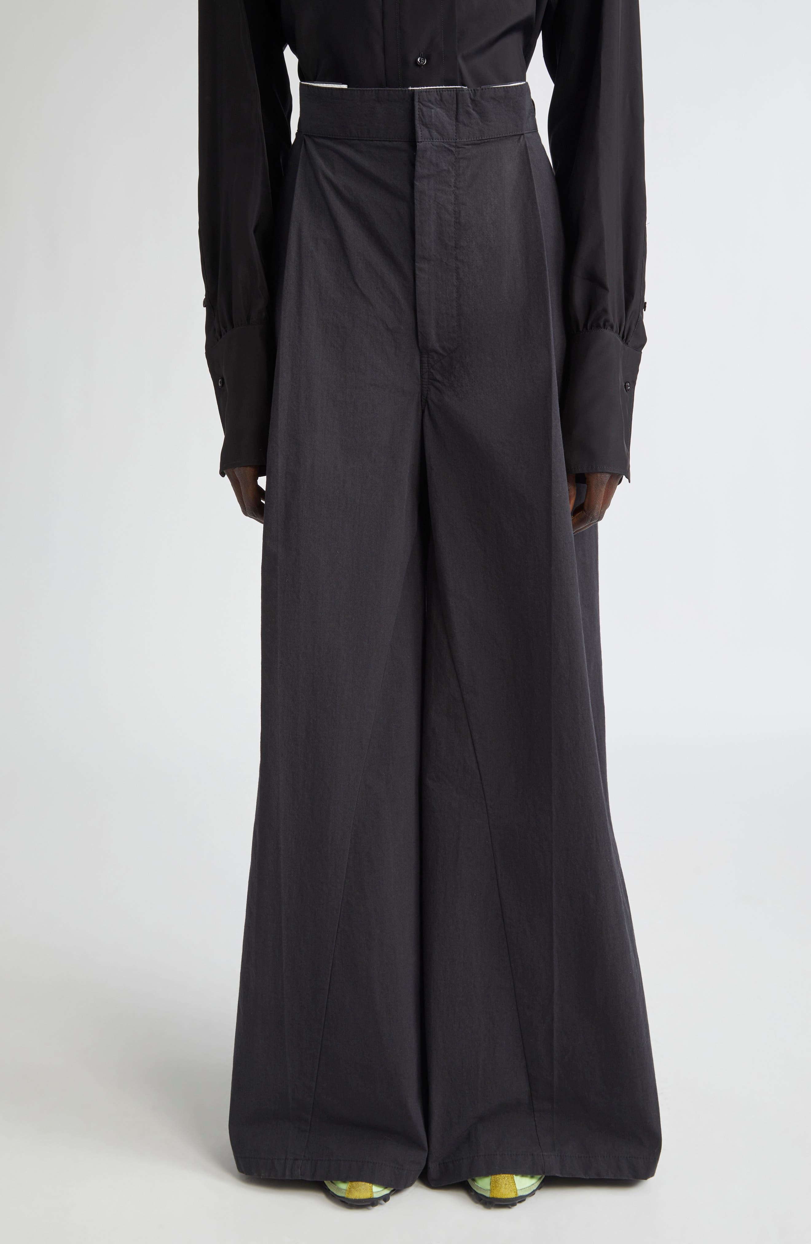 Maison Margiela Pleated Trousers in Black at Nordstrom - 1