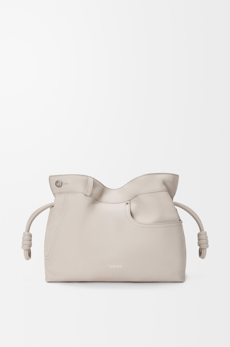 Panta medium Flamenco clutch in shiny calfskin 1