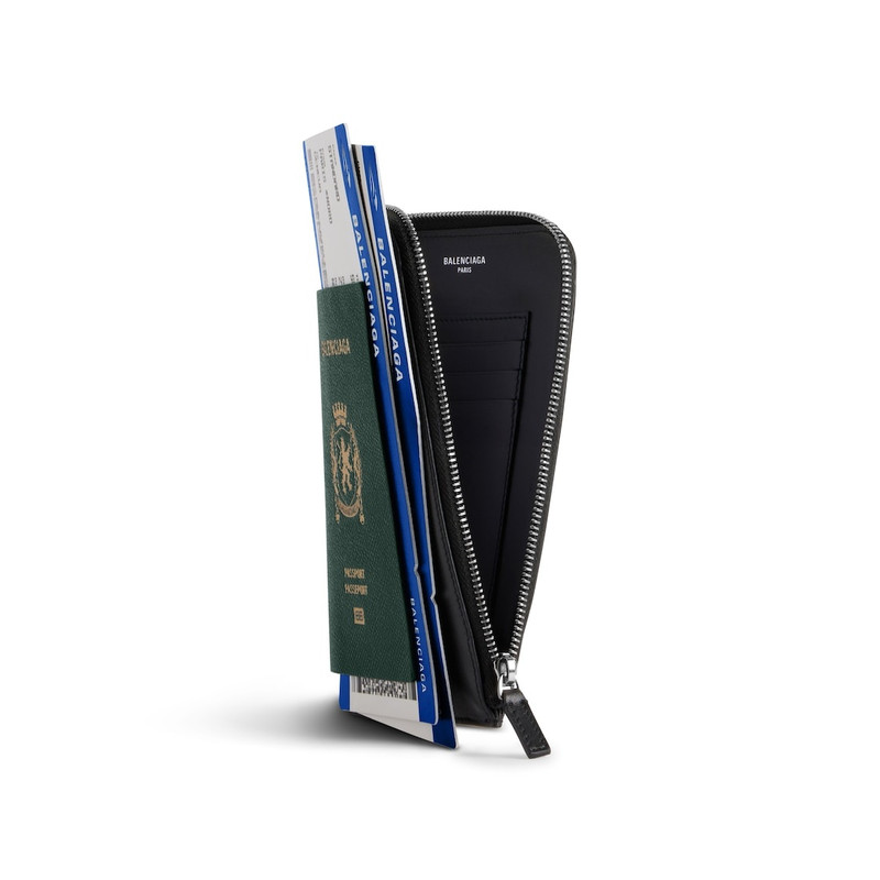 BALENCIAGA Passport Phone Holder in Green outlook