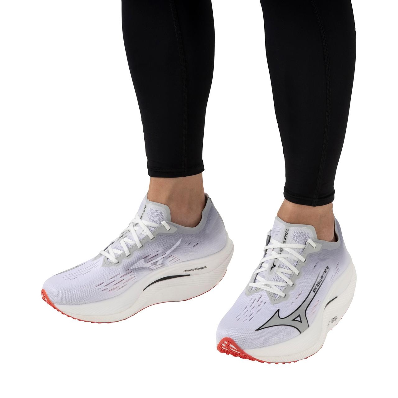 Men's Wave Rebellion Pro 2 Running Shoe - 10