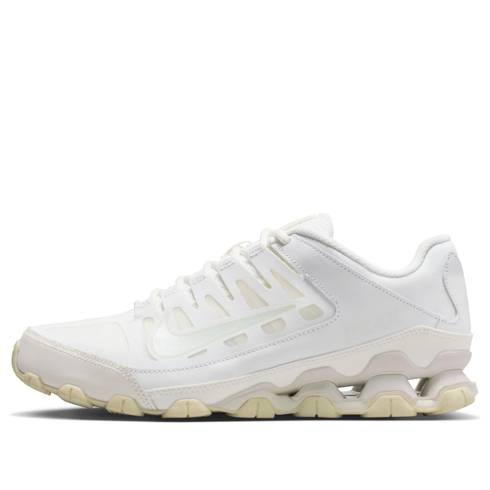 (WMNS) Nike Reax 8 TR 'White Sail Coconut Milk' IO2400-100 - 1