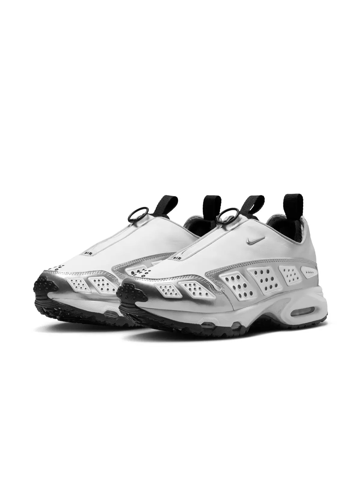Air Max SNDR "White/Metallic Silver/Black" Women's Shoe - 5