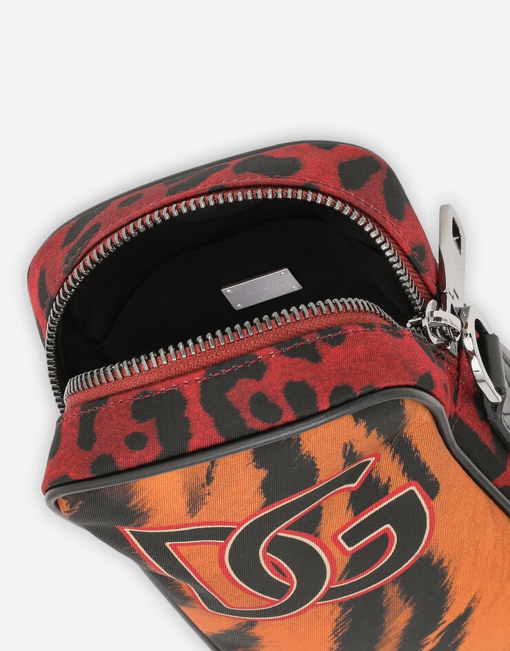 Nylon crossbody bag with tiger print - 5