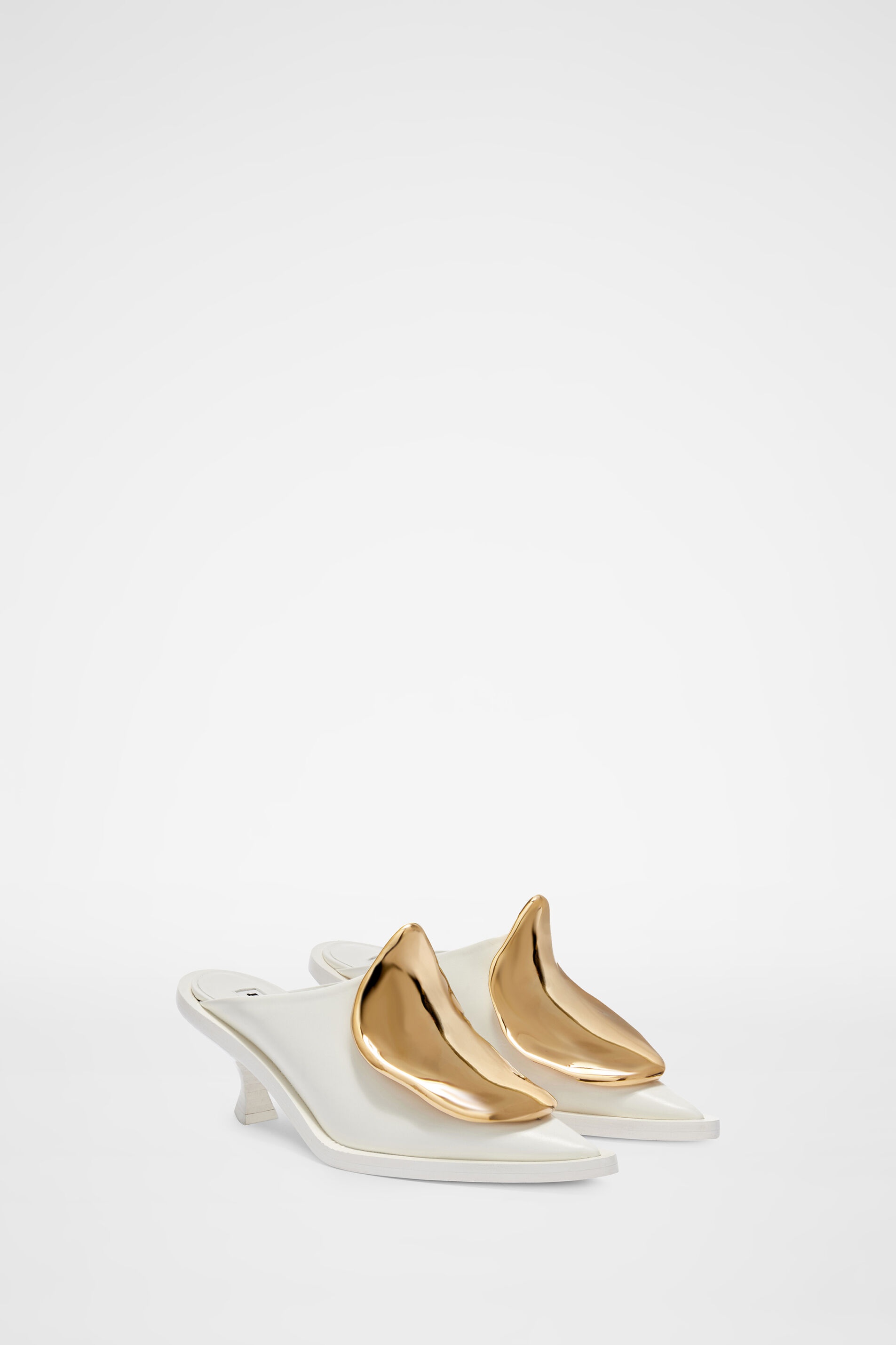 Mules - 3
