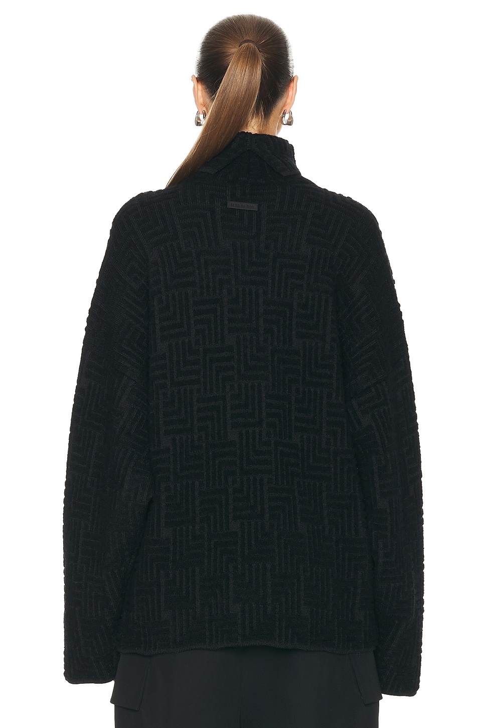 Straight Neck Relaxed Sweater - 3