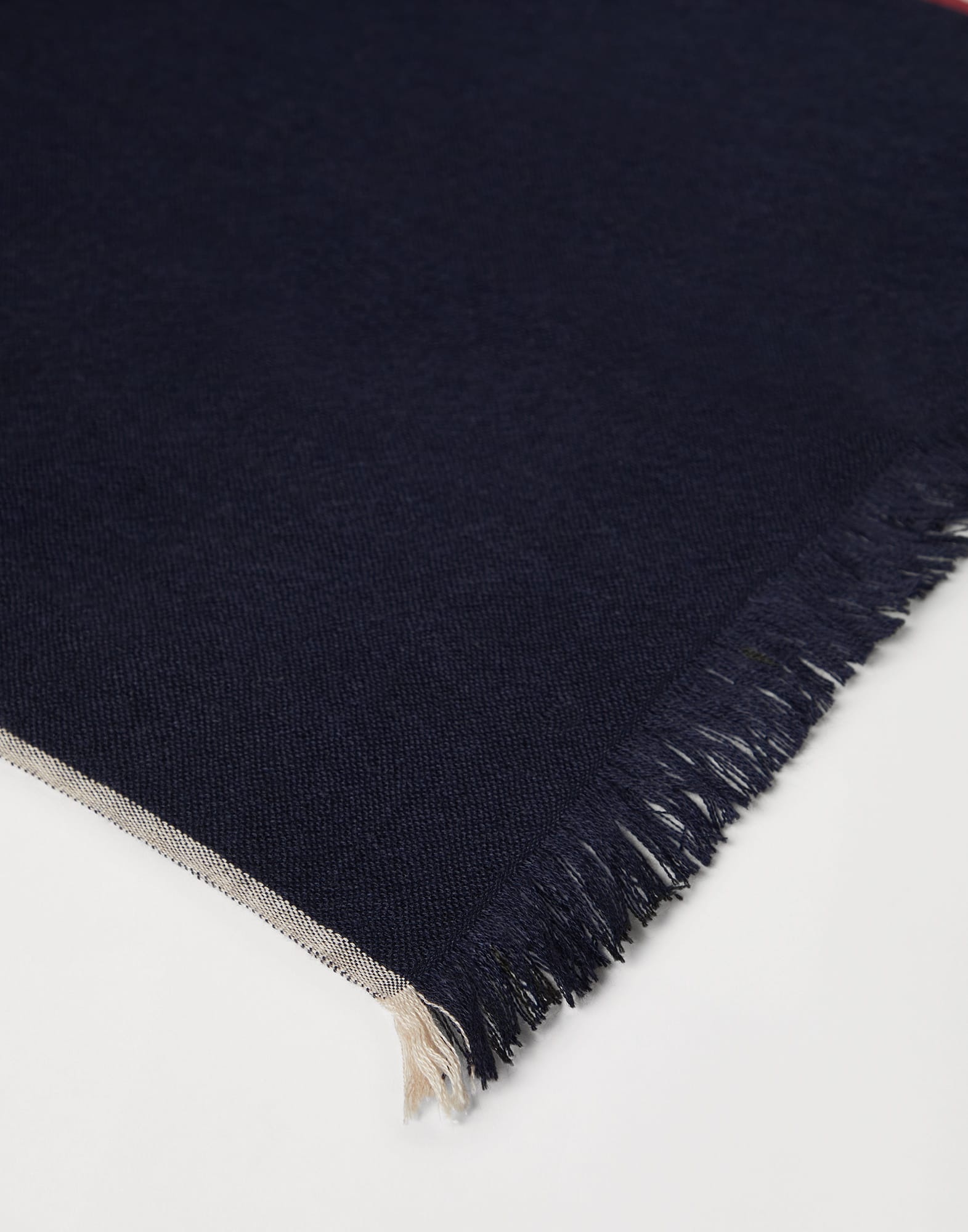 Cashmere and silk scarf with selvedge - 2