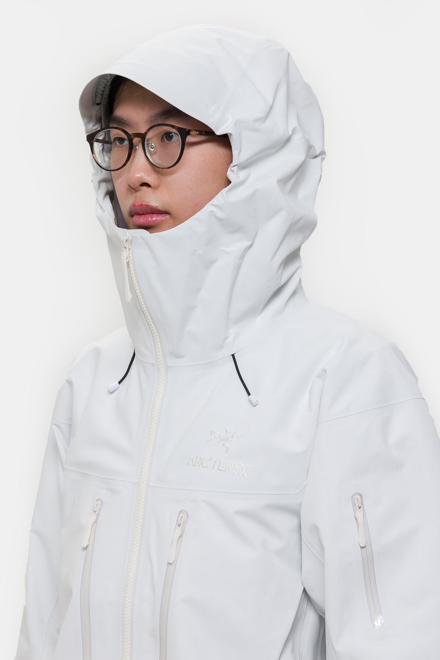 Arc'teryx Alpha SV Jacket in Whiteout | notreshop | REVERSIBLE
