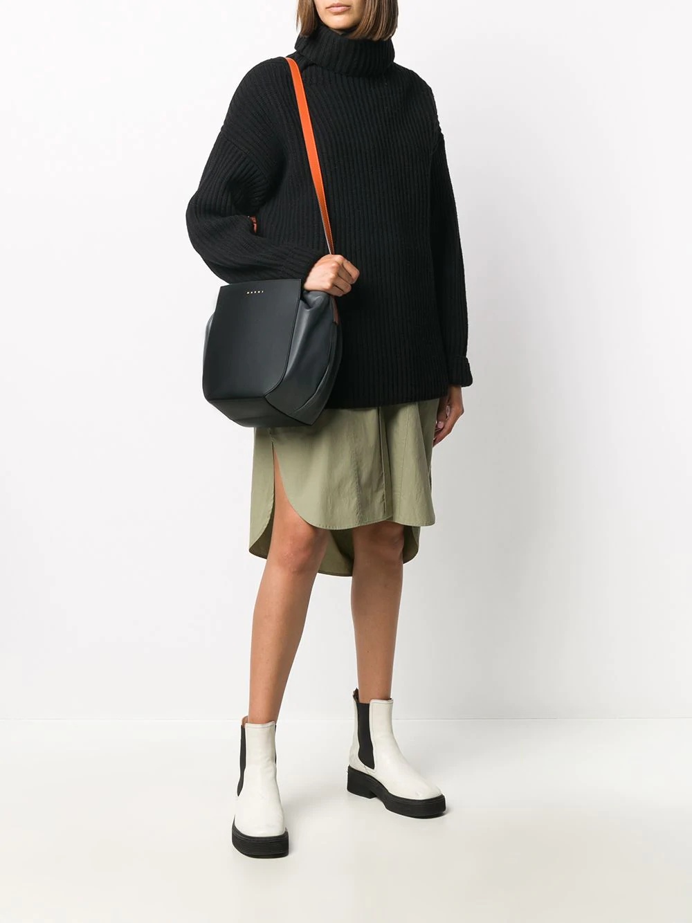 contrast strap bucket bag - 2