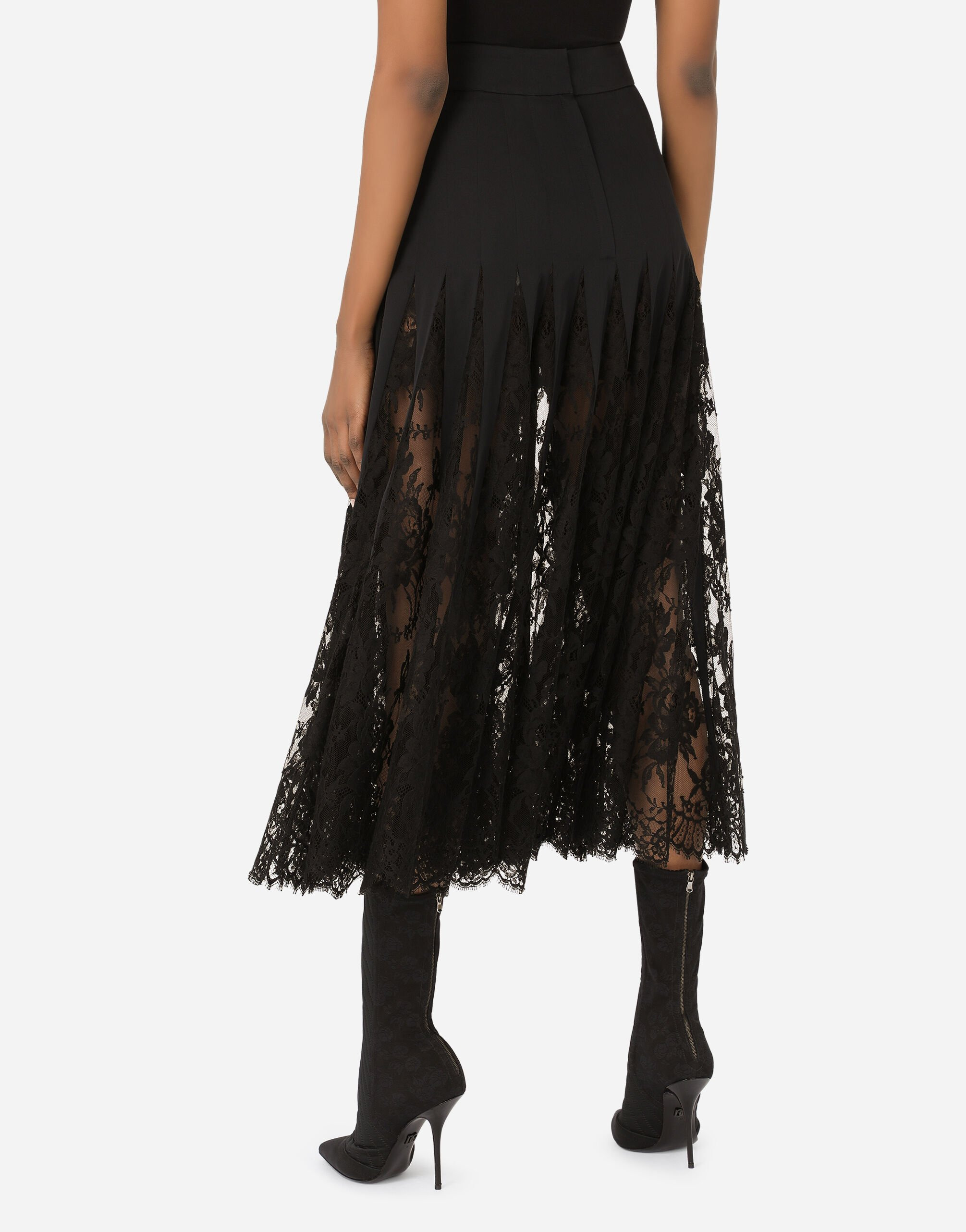 Charmeuse midi skirt with Chantilly lace inserts - 6
