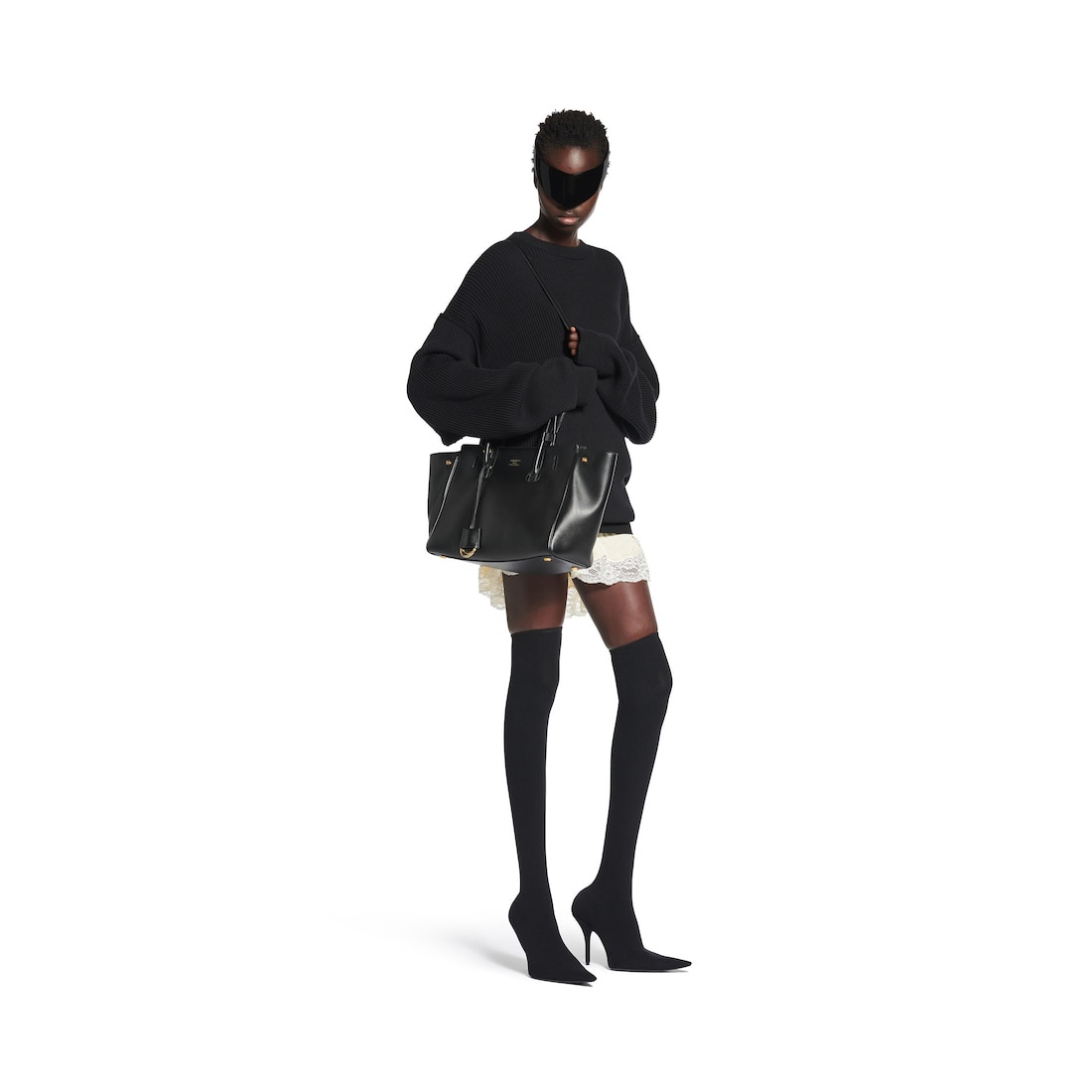 Women's Hampton Small Carry All Bag in Black - 9