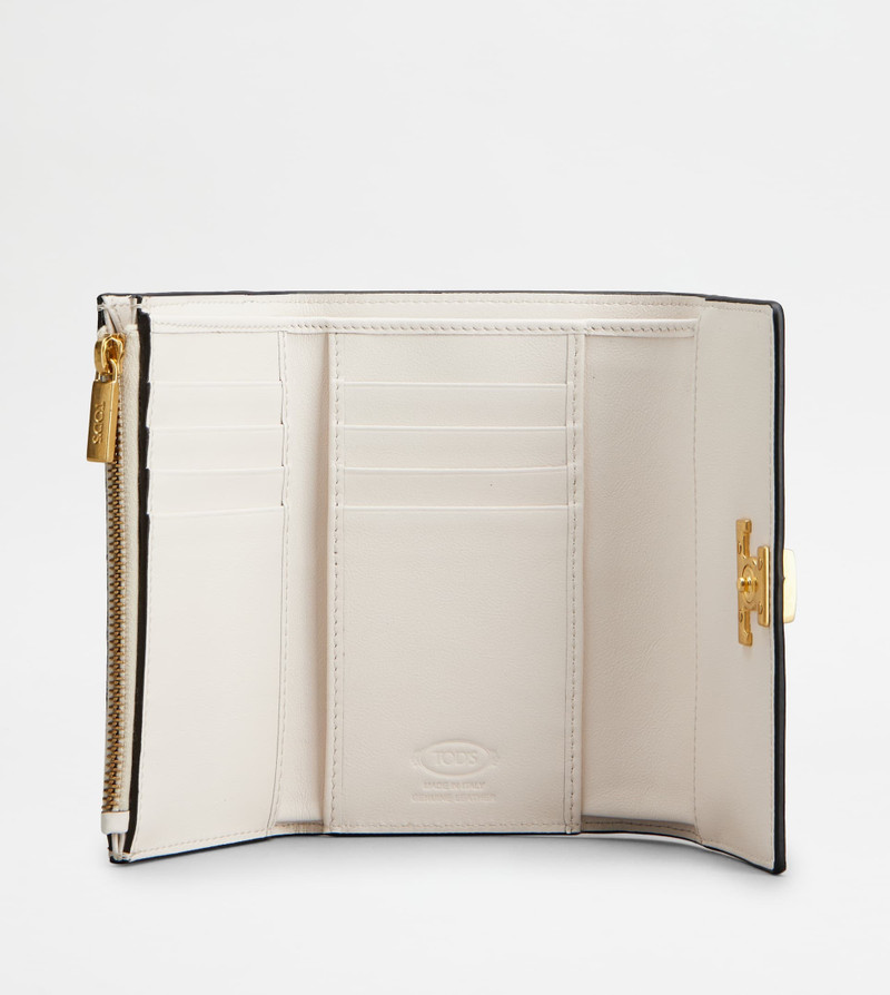 Tod's T TIMELESS WALLET IN LEATHER - WHITE outlook