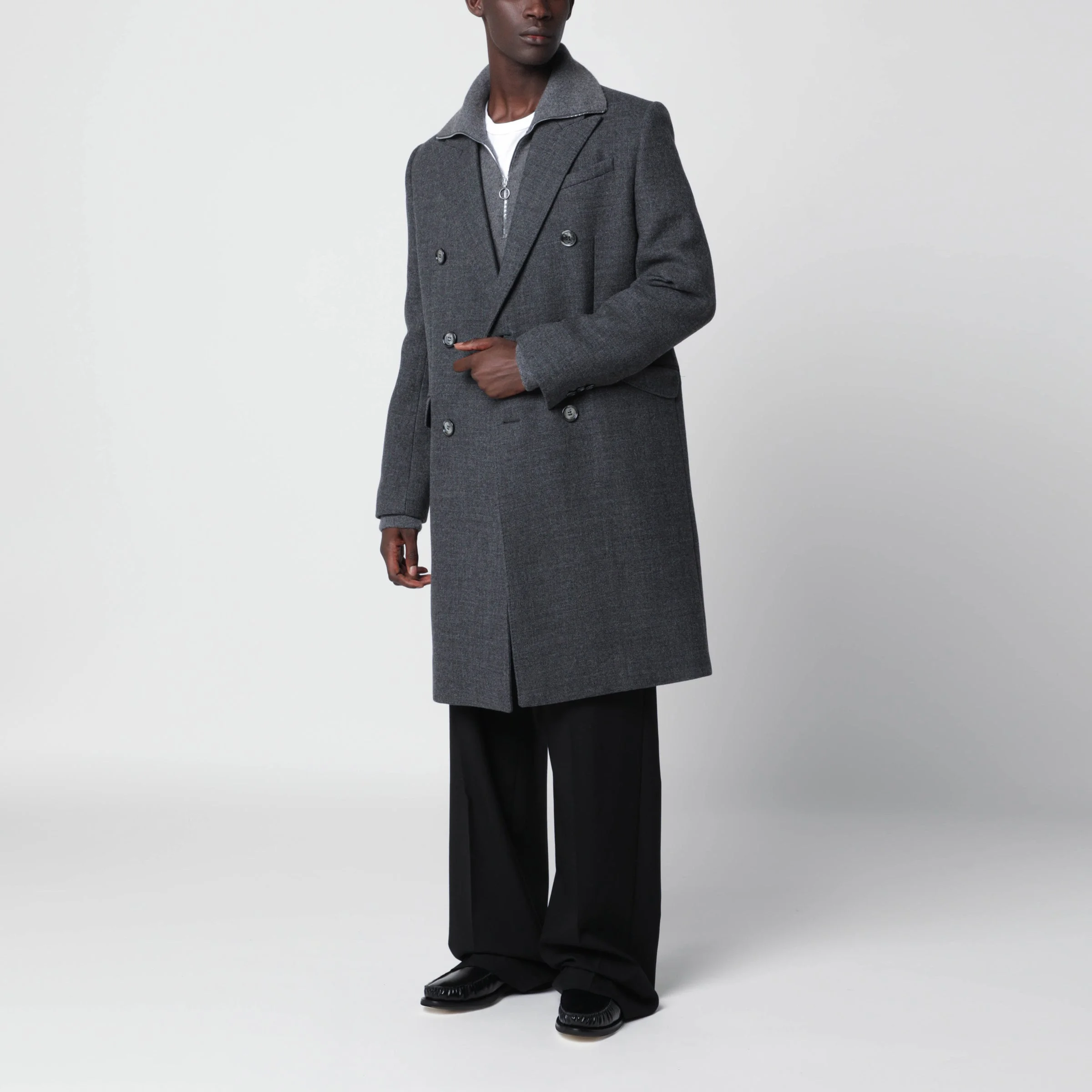 Grey double-breasted wool coat - 1