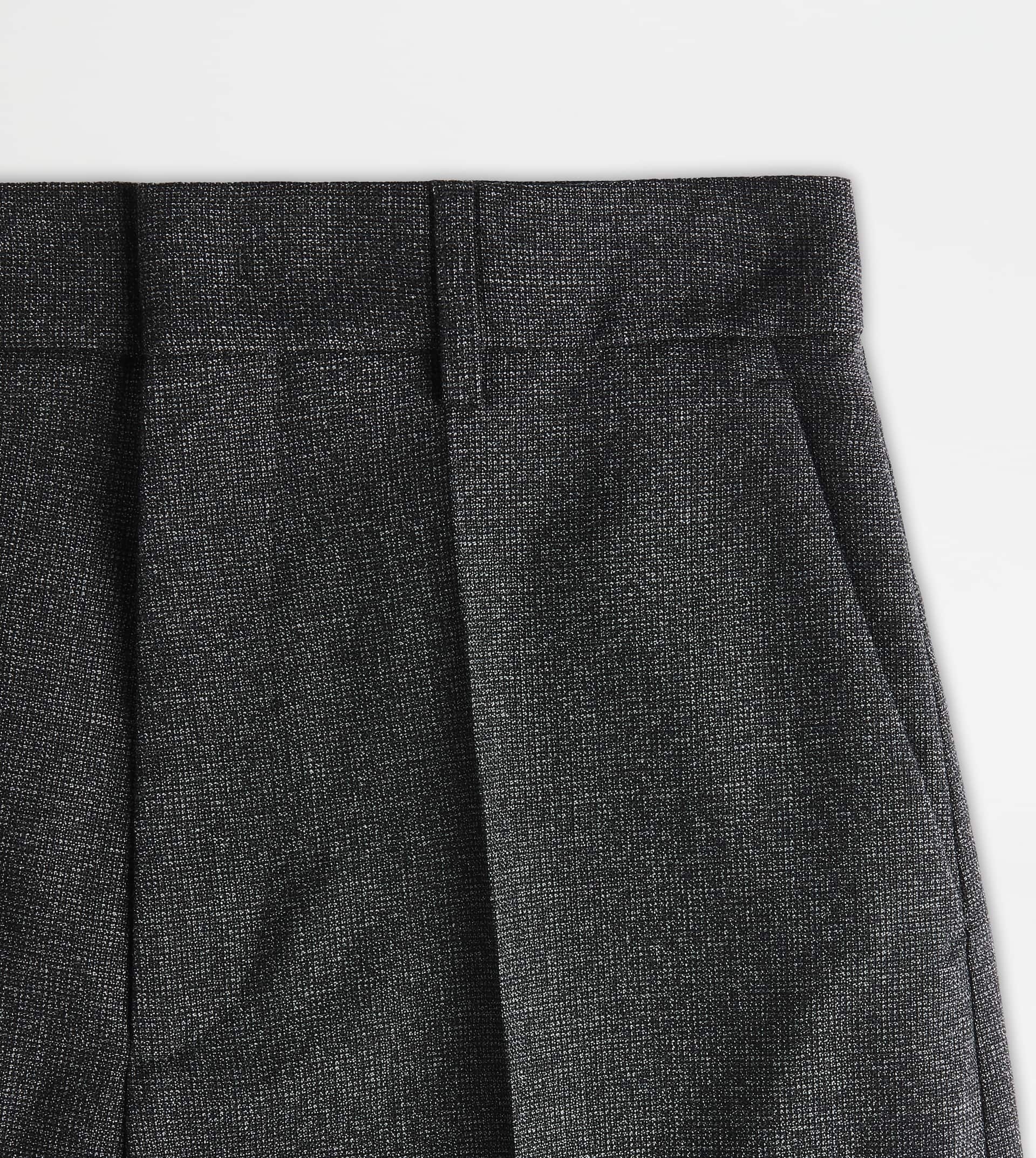 PANTS IN WOOL - BLACK, GREY - 2