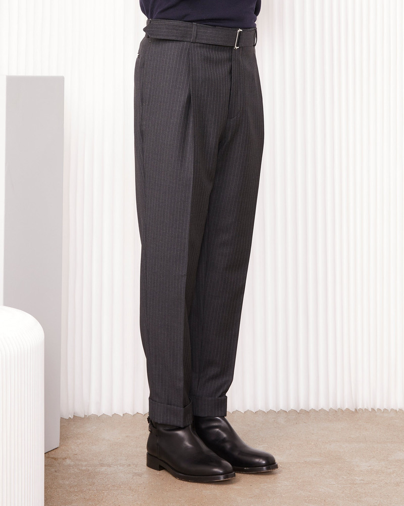 OFFICINE GÉNÉRALE HUGO PANTS outlook